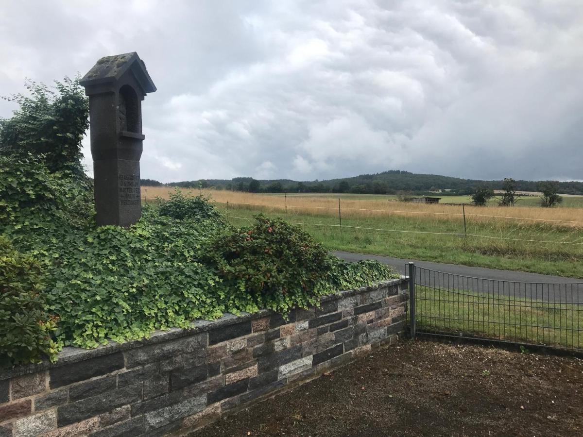 Im Alten Buero Kelberg Buitenkant foto